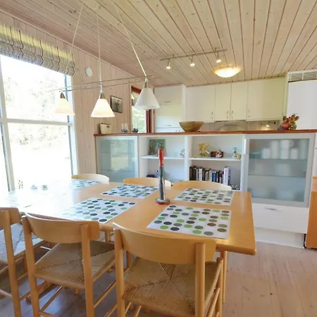 Prázdninový dům Four-bedroom Holiday In Vestervig