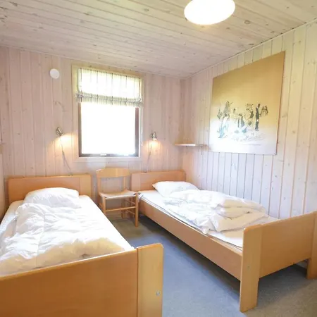 Four-bedroom Holiday In Vestervig